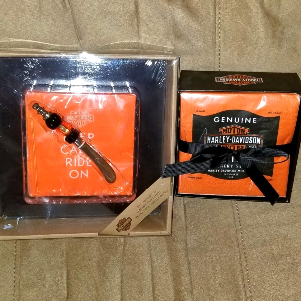 Harley Davidson napkins and party gift set